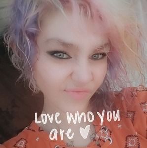 Meet your Posher, Devyn